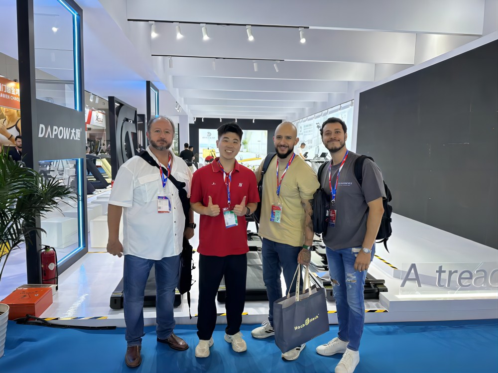 DAPOWSPORTS BOOTH3A006